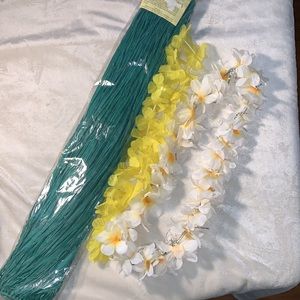 hula skirt